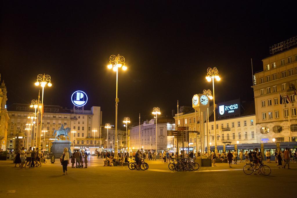 Hotel Academia Загреб Екстериор снимка